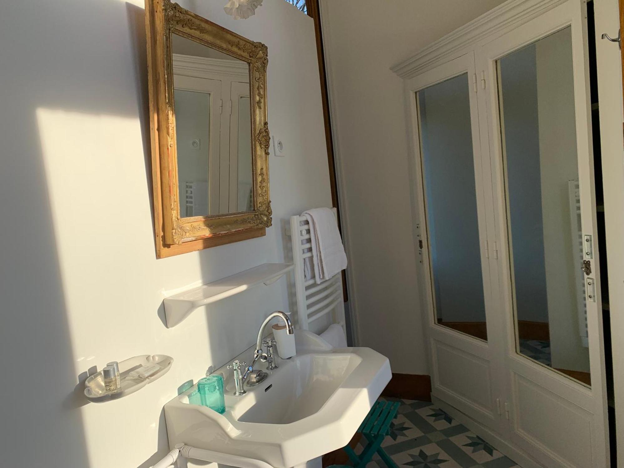 Bed and Breakfast L'Abeaupiniere Reboursin Pokoj fotografie